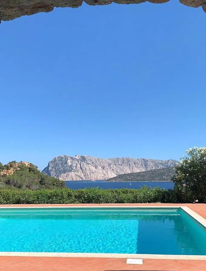 Villa Villetta Con Giardino Punta Est Capo Coda Cavallo