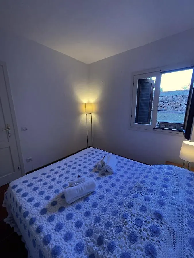 Villa Villetta Con Giardino Punta Est Capo Coda Cavallo Italy