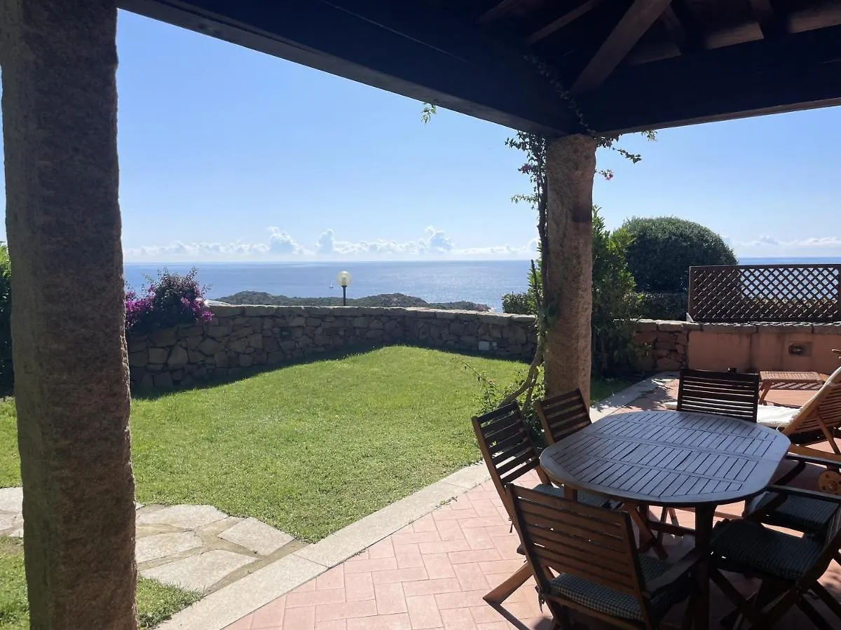 Villa Villetta Con Giardino Punta Est Capo Coda Cavallo Italy